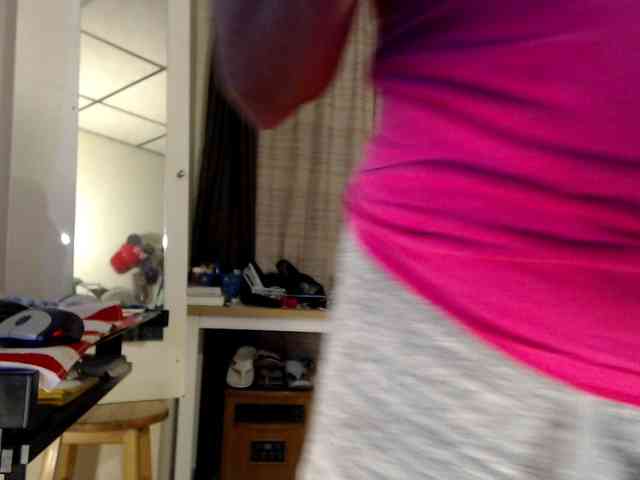 FIXMYASSTOO webcam