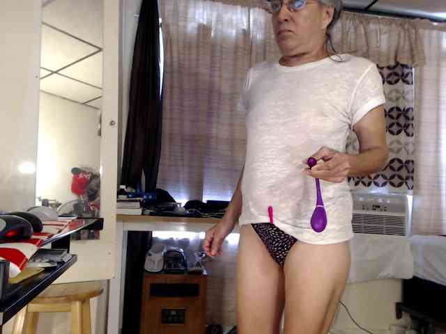 FIXMYASSTOO webcam