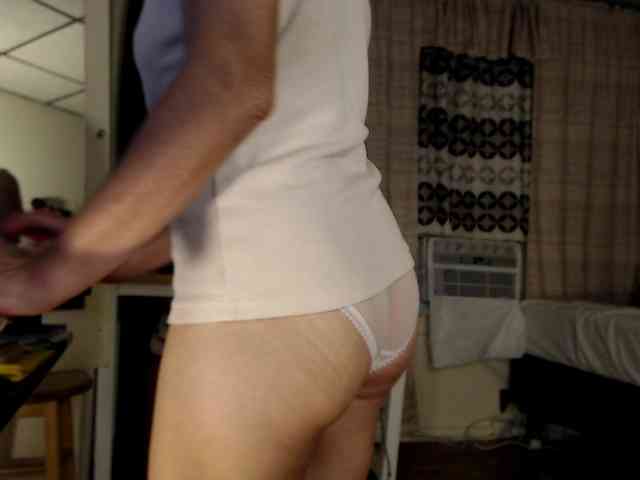 FIXMYASSTOO webcam