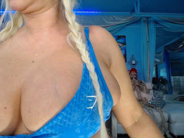 adrianna_fox live sex show