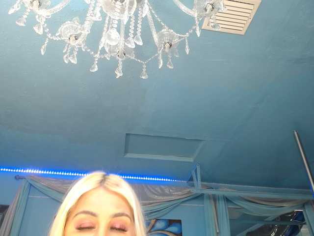 adrianna_fox live sex