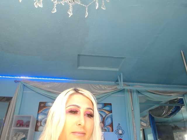 Preview of adrianna_fox