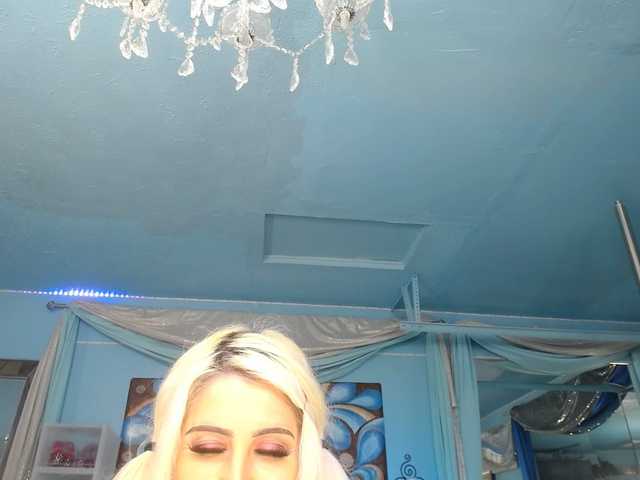 adrianna_fox live sex