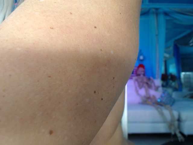 Preview of adrianna_fox