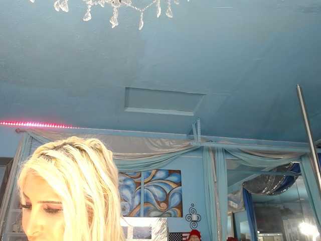 Preview of adrianna_fox