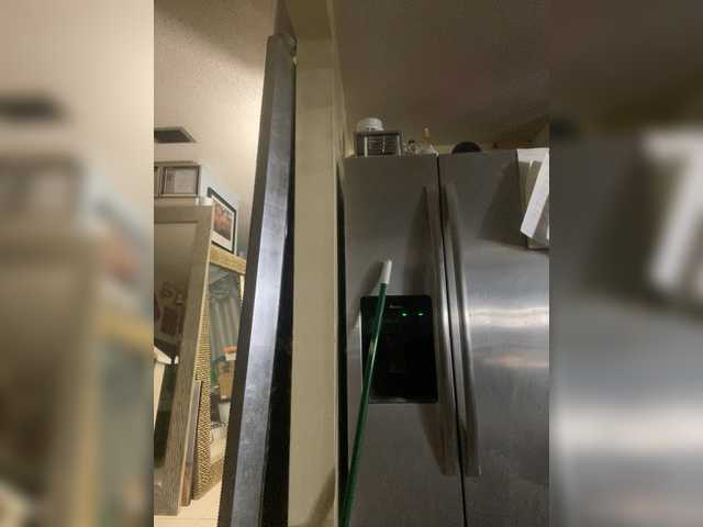 adrianna_fox's BongaCams show and profile