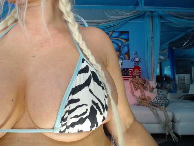 adrianna_fox live sex