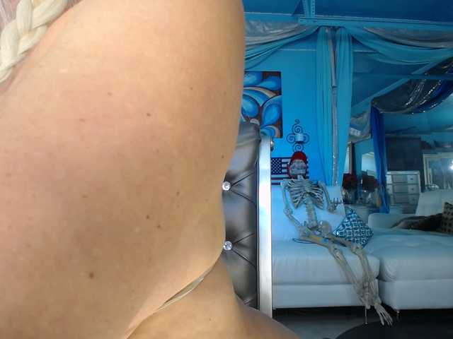 adrianna_fox live sex