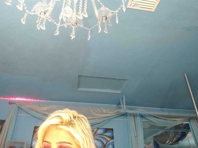 Preview of adrianna_fox