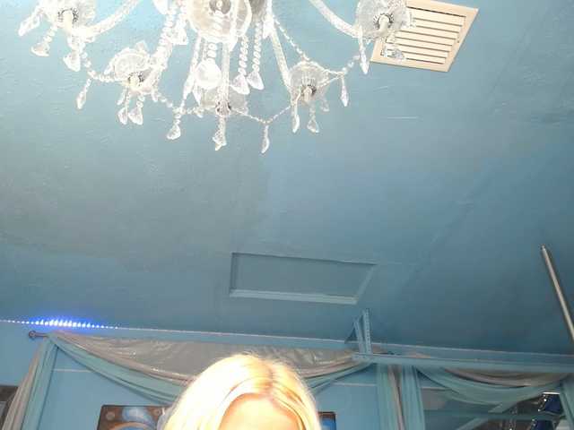 adrianna_fox preview