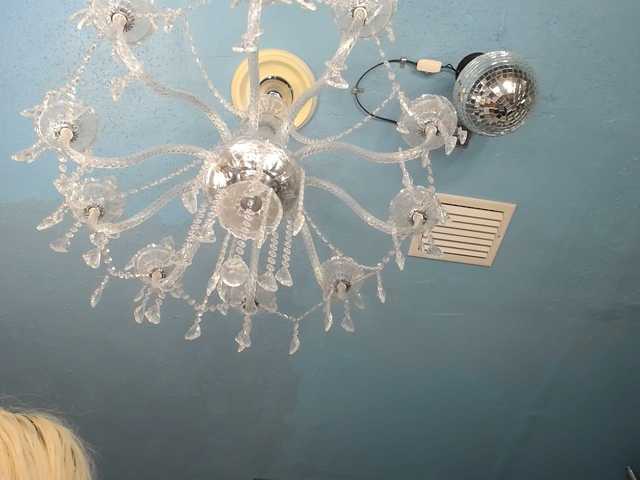 adrianna_fox cam belle