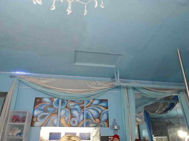 Preview of adrianna_fox