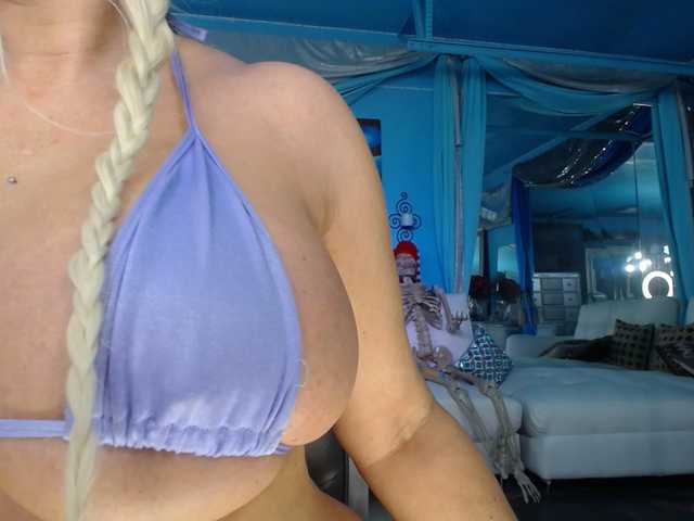 adrianna_fox live sex