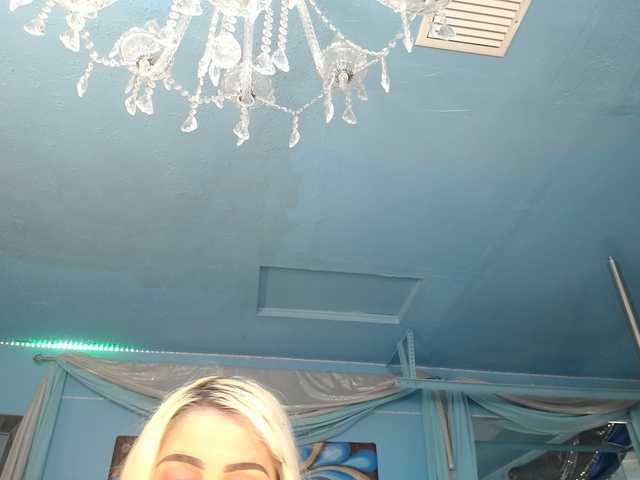 adrianna_fox live sex