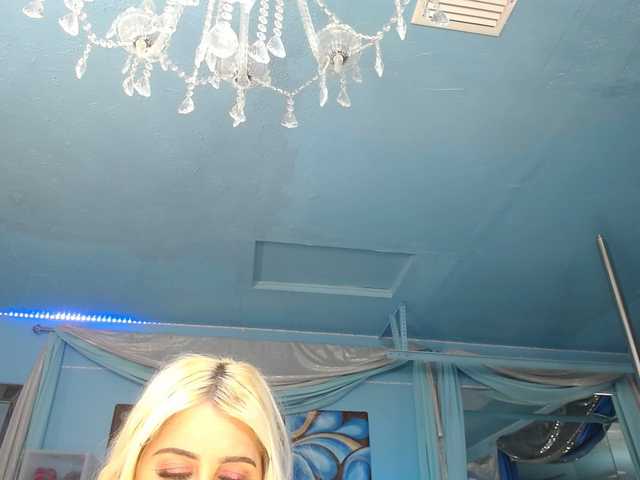 adrianna_fox live sex