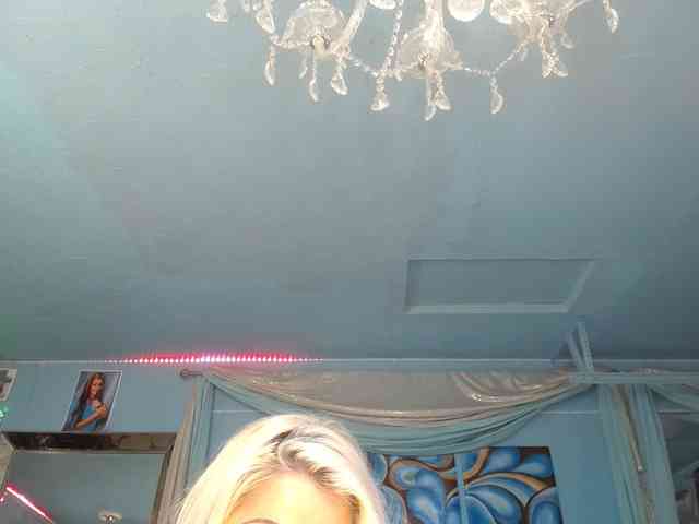 adrianna_fox webcam