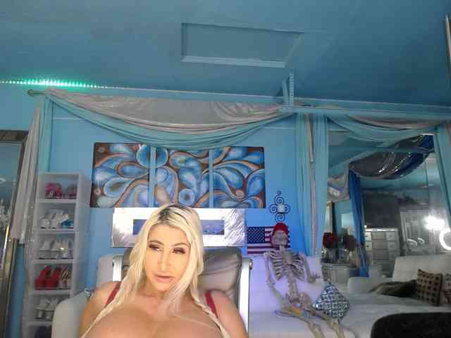 adrianna_fox adrianna_fox