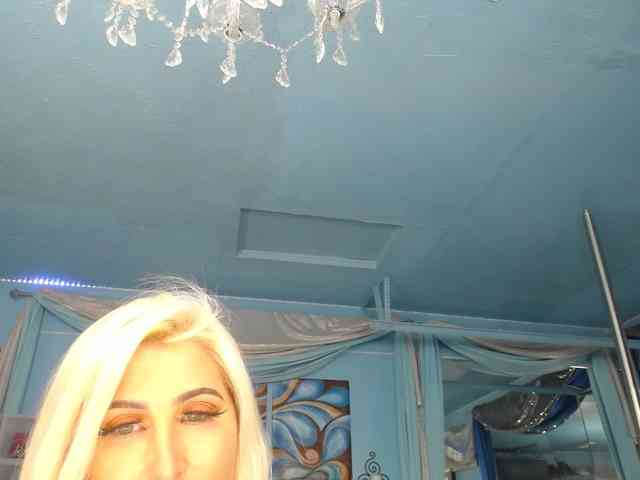 free adult chat Adrianna Fox