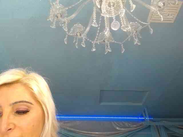 adrianna_fox webcam