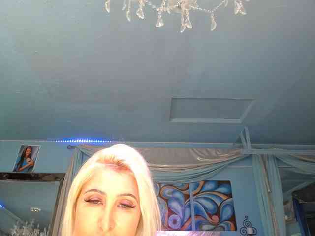 adrianna_fox webcam