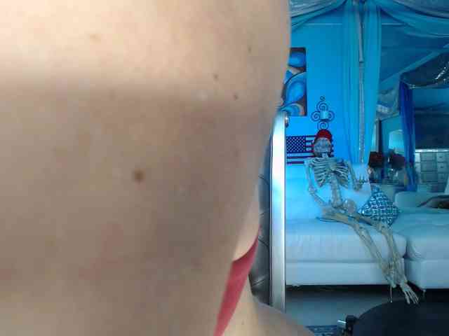 adrianna_fox webcam