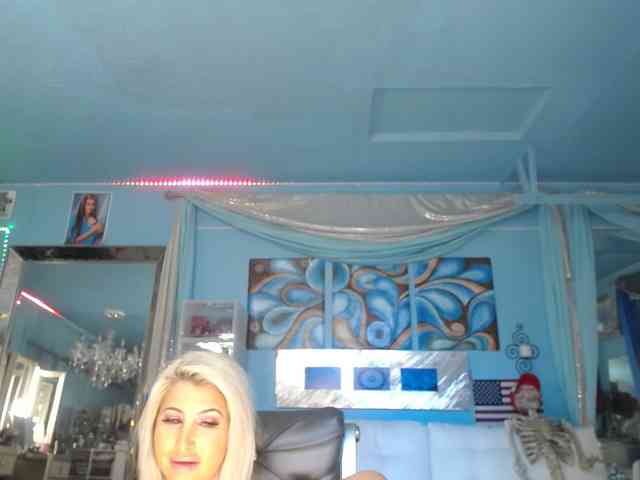 adrianna_fox webcam