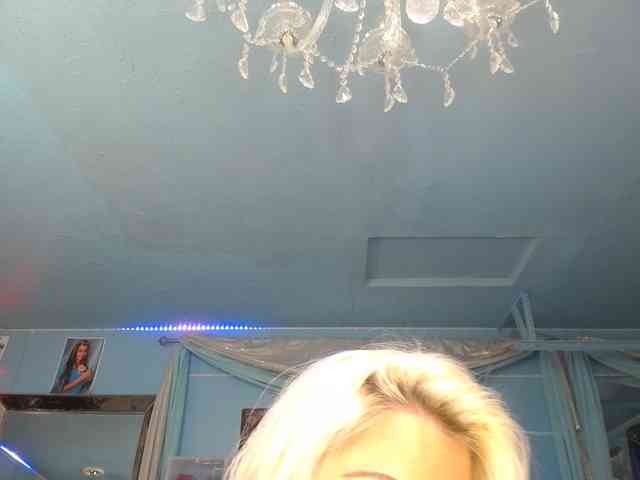 adrianna_fox webcam