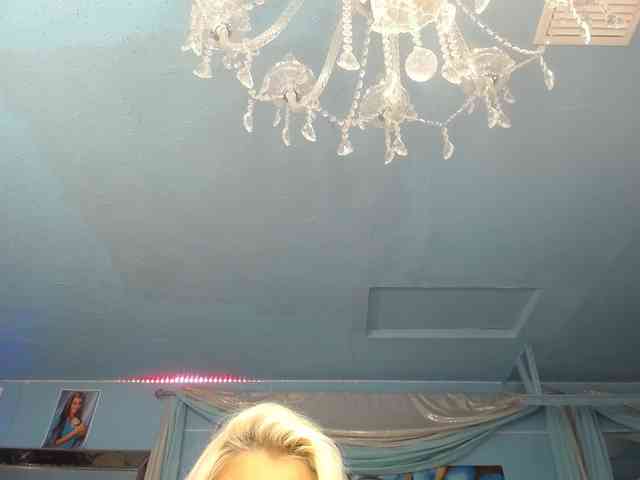 adrianna_fox webcam