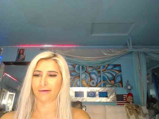 adrianna_fox webcam