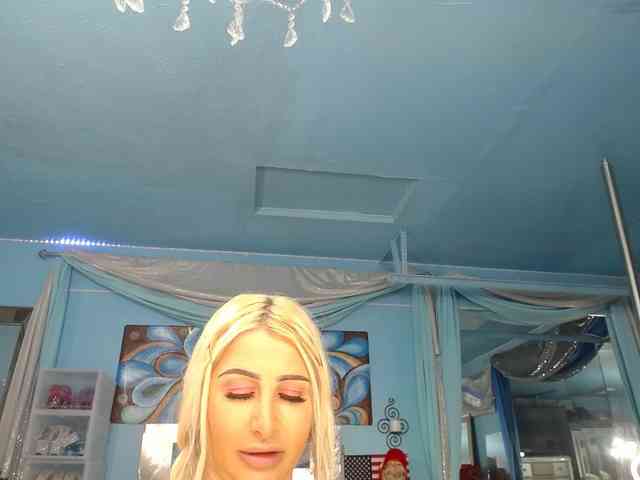 adrianna_fox webcam