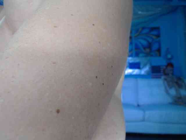 adrianna_fox webcam
