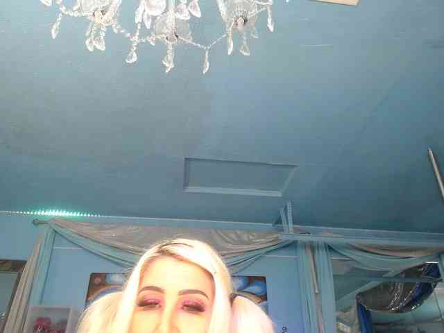 adrianna_fox webcam