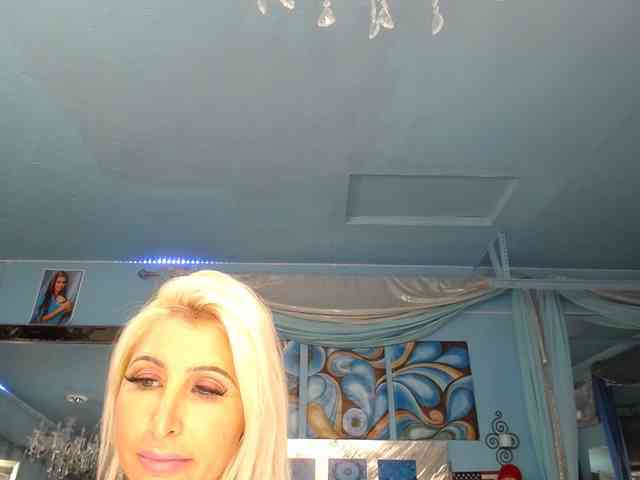 adrianna_fox webcam