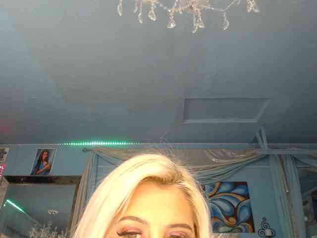 adrianna_fox webcam