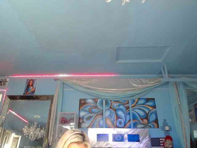 adrianna_fox webcam