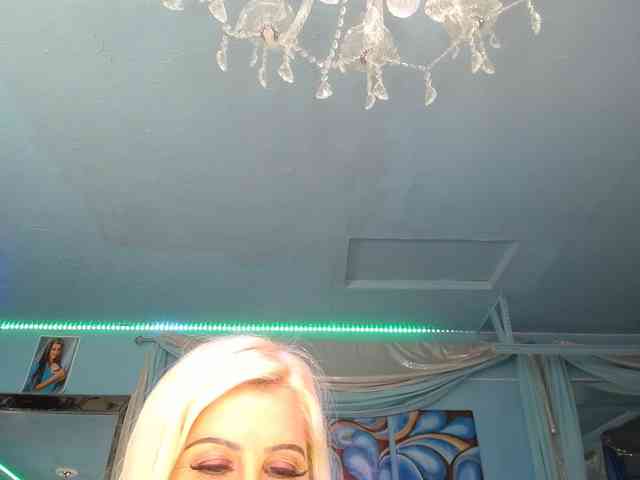 adrianna_fox webcam