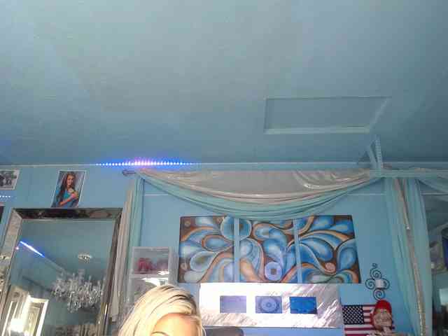 adrianna_fox webcam