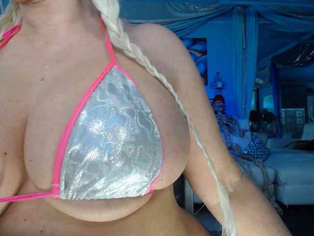 adrianna_fox webcam