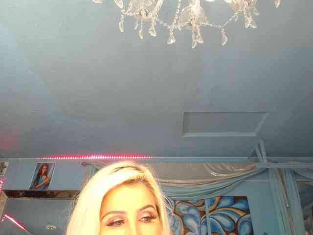 adrianna_fox webcam