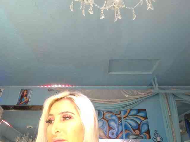 adrianna_fox webcam
