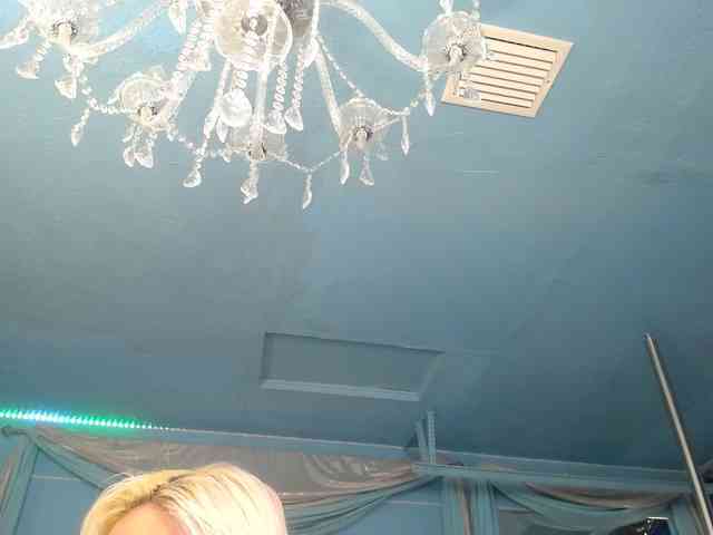 adrianna_fox webcam