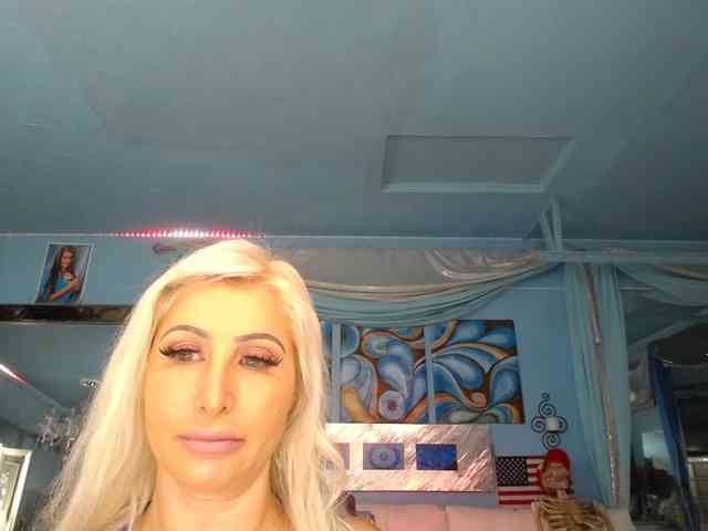 adrianna_fox webcam