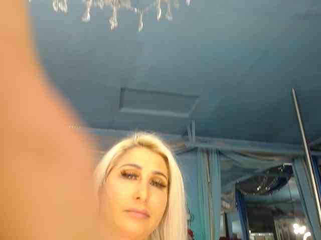 adrianna_fox webcam