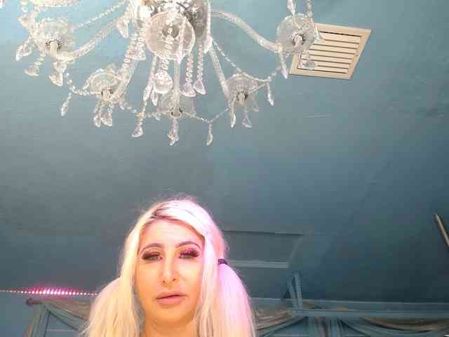 adrianna_fox webcam