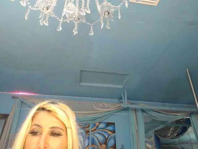 adrianna_fox webcam