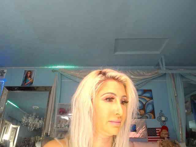 adrianna_fox webcam