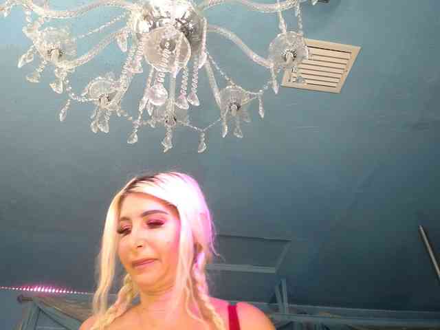 adrianna_fox adrianna_fox