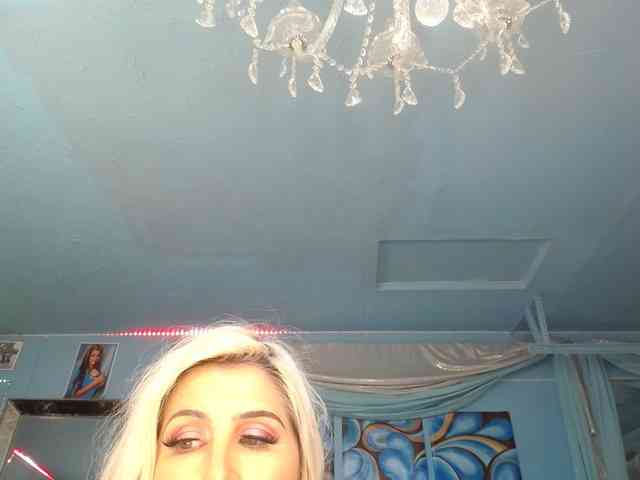 adrianna_fox webcam