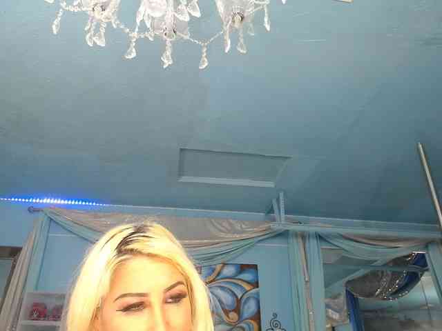 adrianna_fox webcam