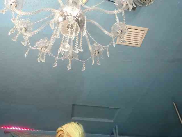 adrianna_fox adrianna_fox